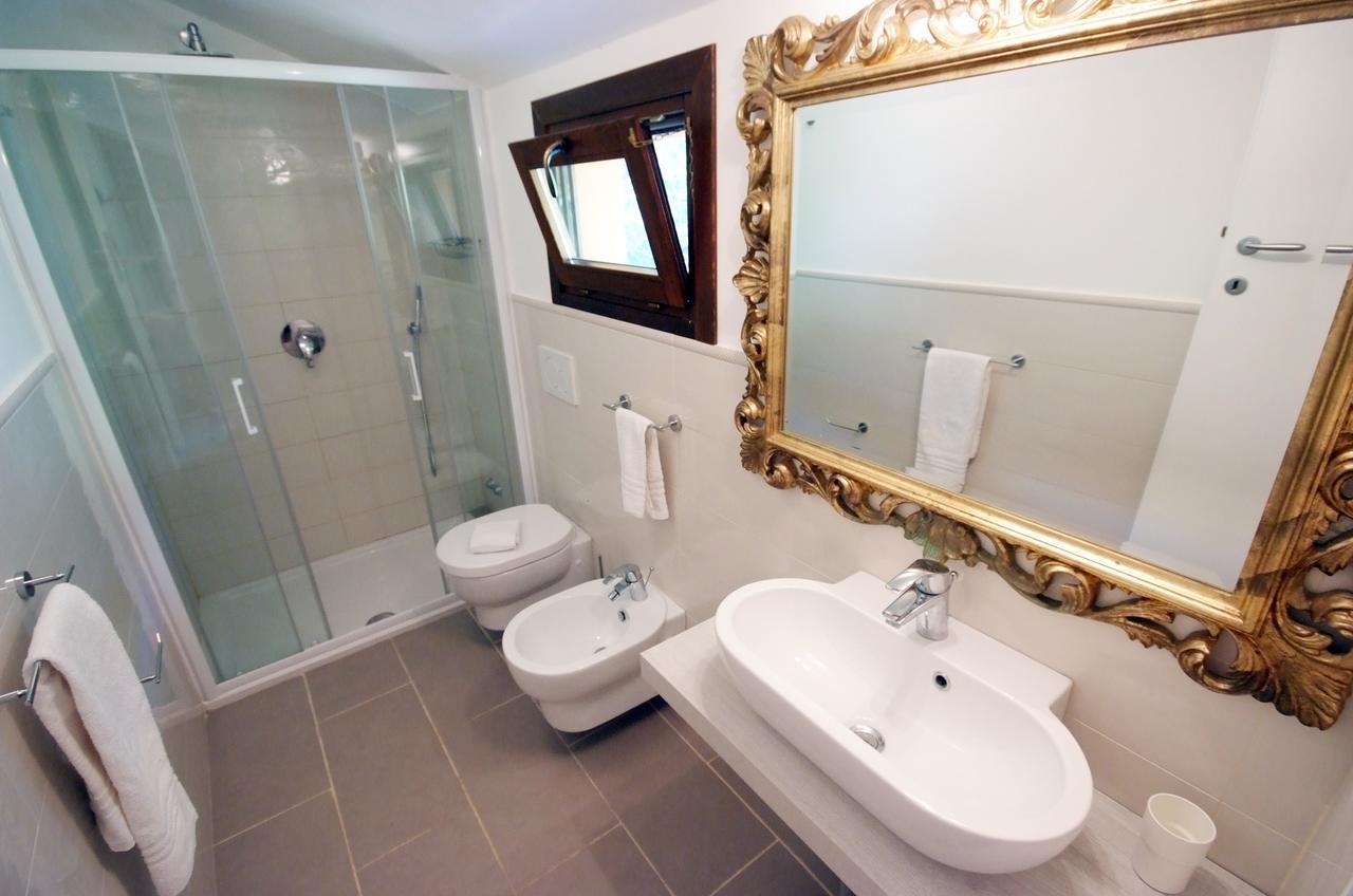 Residence Sud Est Porto Azzurro Bagian luar foto