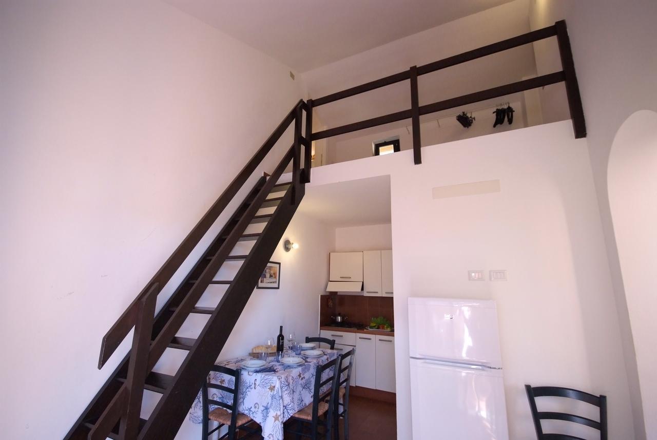 Residence Sud Est Porto Azzurro Bagian luar foto